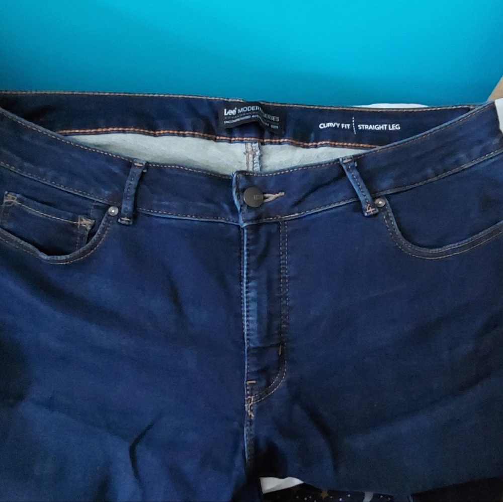 Womans Jeans